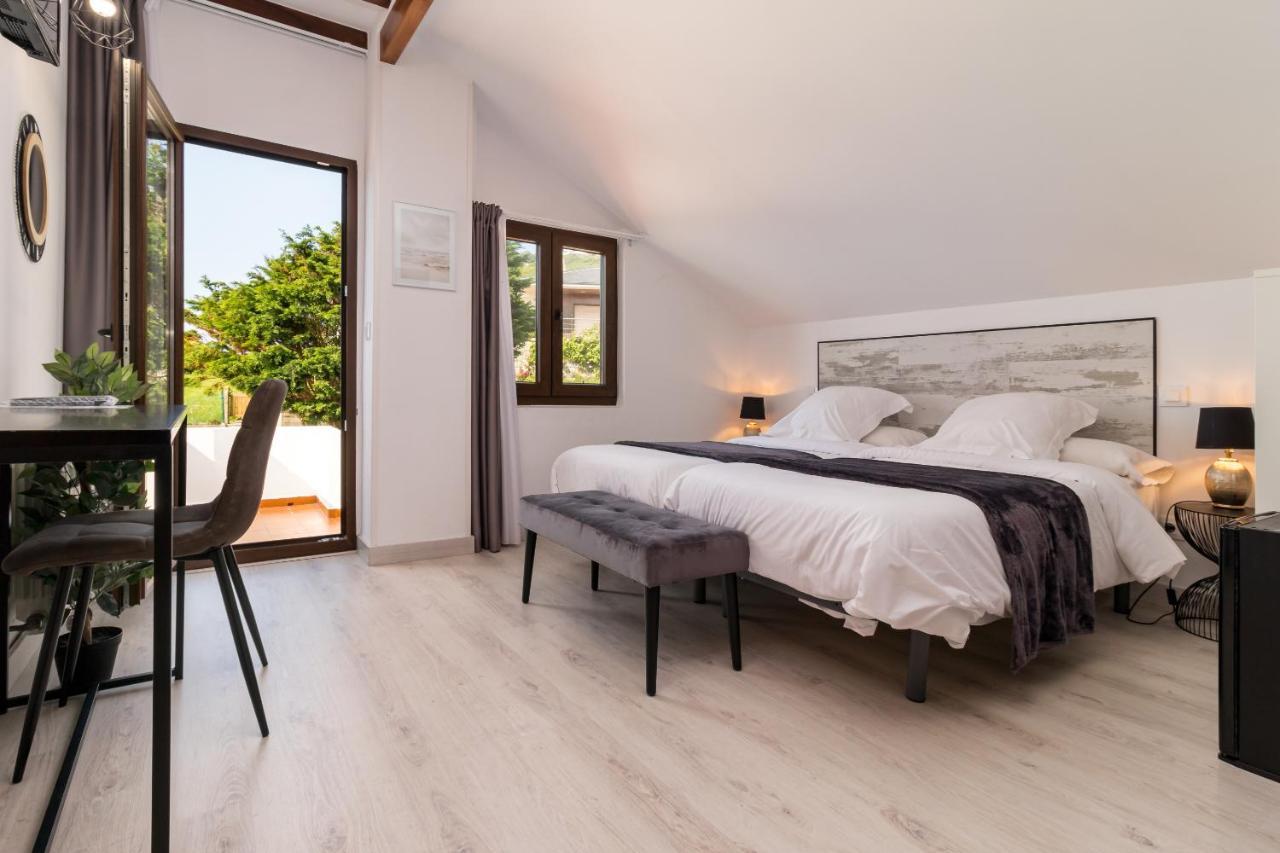 Hotel Sanmar Cóbreces Kültér fotó